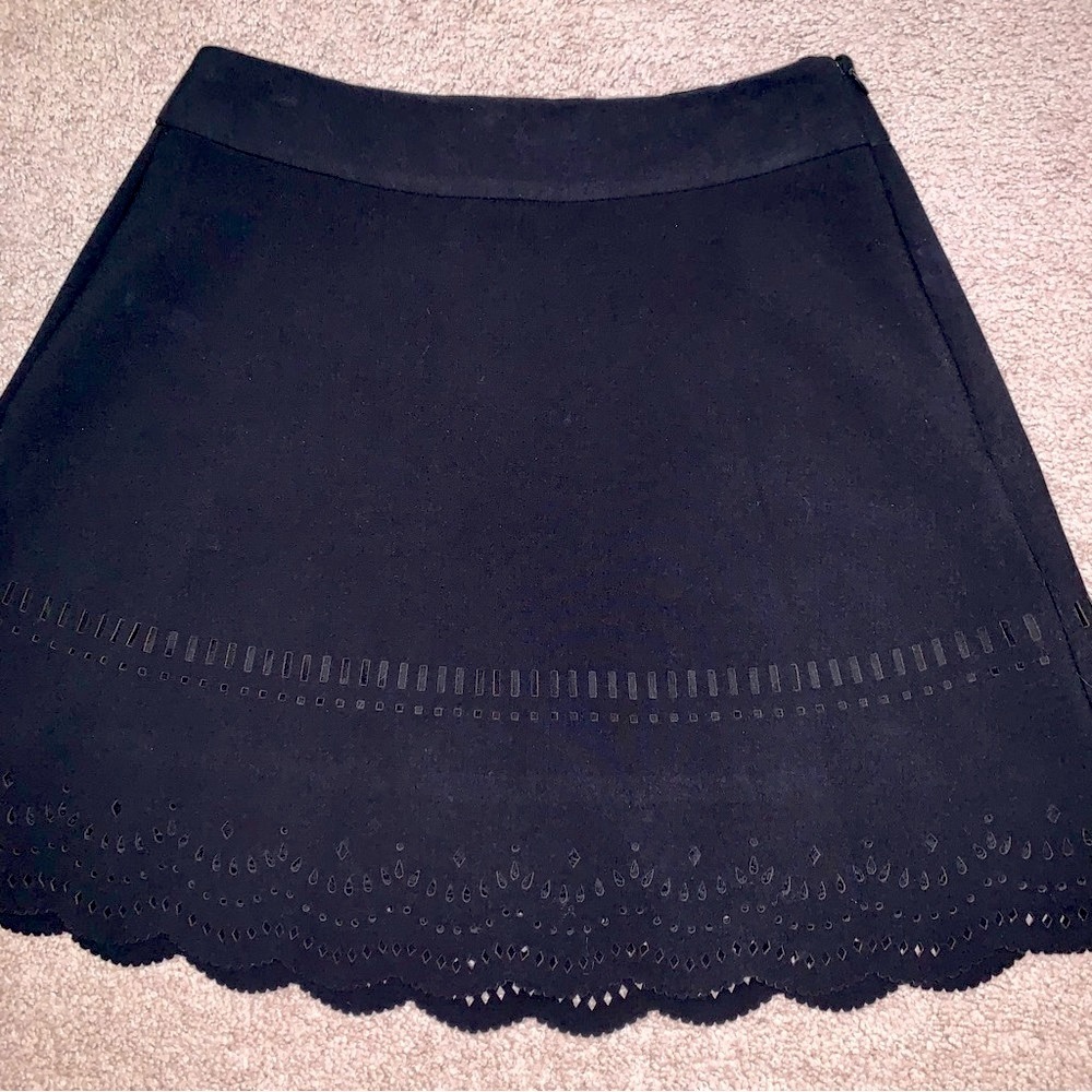 LOFT Woman’s Size 6 Skirt Black NWT - Picture 3 of 16